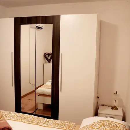 Hana Jelsa Apartment